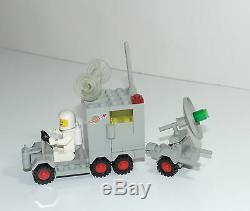 Lego 894 Vintage Space Classic Mobile Ground Tracking Station with Original Box