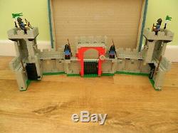 Lego Castle 6073 Knight's Castle Complete Vintage Set 1984