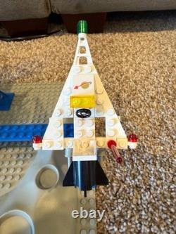 Lego Classic Space 6971 Inter-Galactic Command Base