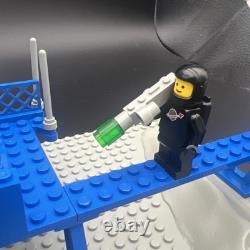 Lego Classic Space 6971 Inter-Galactic Command Base 100% Complete & Instructions