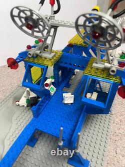 Lego Classic Space 6971 Inter-Galactic Command Base 100% Complete & Instructions