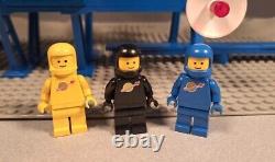 Lego Classic Space 6971 Inter-Galactic Command Base Set (1984) 100% Comp withInst