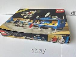 Lego Space 6970 Beta-1 Command Base 100% Complete with box and instructions