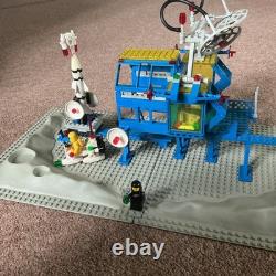 Lego Space 6971 Inter-Galactic Command Base 1984 Vintage COMPLETE instructions