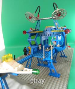 Lego Space 6971 Inter-Galactic Command Base 1984 Vintage complete instructions