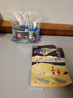 Lego Space 928 Space Cruiser And Moonbase Vintage Set 1979 401 Pieces 6 Guys