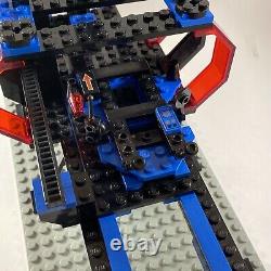 Lego Space Lock-Up Isolation Base 6955 Vintage Rare