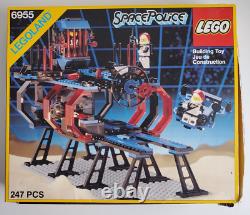Lego Space Police Lock-up Isolation Base 6955 withBox 3 Mini-Figures INCOMPLETE