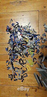 Lego Star Wars 10178 AT-AT, INCOMPLETE. Includes Minifigures and Box