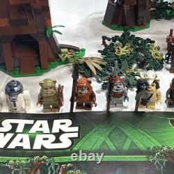 Lego Star Wars Collector Series Ewok Village 10236 With Manuals No Box 90%