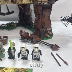Lego Star Wars Collector Series Ewok Village 10236 With Manuals No Box 90%
