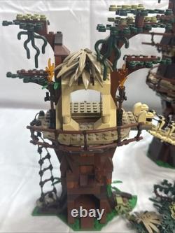 Lego Star Wars Collector Series Ewok Village 10236 With Manuals No Box 90%