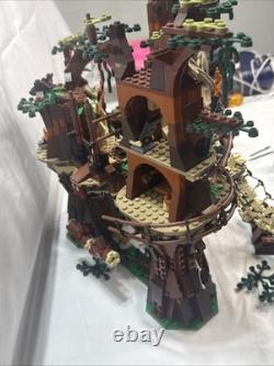 Lego Star Wars Collector Series Ewok Village 10236 With Manuals No Box 90%
