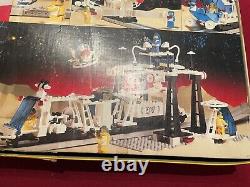 Lego Vintage Space 6990 Futuron Monorail Transport System 100% Complete W Box