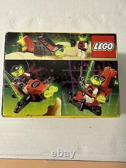 Lego Vintage Space M-Tron 6811 Pulsar Charger (1990) MISB