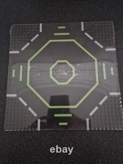 Lego vintage Space Blacktron Mtron 6710 Landing Pads new sealed