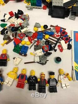 Lot of Vintage 80s Legos, Minifigures, Etc 7+ lbs. Many Different Themes