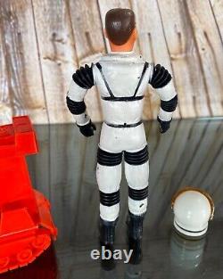 MAJOR MATT MASON Figure Man in Space with Cat Trac & Helmet 1966 Mattel Vintage