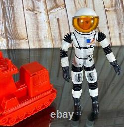 MAJOR MATT MASON Figure Man in Space with Cat Trac & Helmet 1966 Mattel Vintage