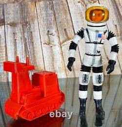 MAJOR MATT MASON Figure Man in Space with Cat Trac & Helmet 1966 Mattel Vintage