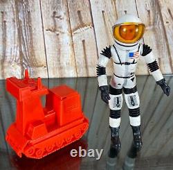 MAJOR MATT MASON Figure Man in Space with Cat Trac & Helmet 1966 Mattel Vintage