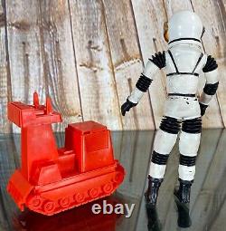 MAJOR MATT MASON Figure Man in Space with Cat Trac & Helmet 1966 Mattel Vintage