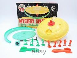 MARX Mystery Space Ship playset with Figures NOT WORKING vintage 1960s toy UFO