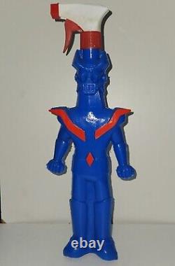 MAZINGER Z Water Squirter MOULDING BLOW PLASTIC vintage Argentina 1980 SPACE TOY