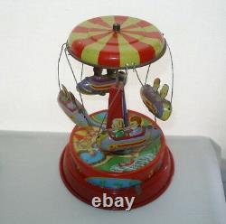 MIND BLOWING Collectible AMUSEMENT PARK RIDE TIN TOY 4 Cool SPACE CARS Vintage