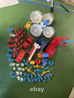 MPC BEYOND TOMORROW Lunar Space Station Playset 1976 Vintage With Box