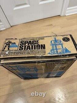 Major Matt Mason / Space Station 1966 Mattel Man In Space with Box / Vintage Toy