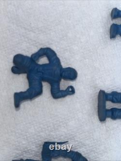 Marx Tom Corbett Blue Rubber Astronauts 1950s Vtg Space Playset Figures 16 Nice