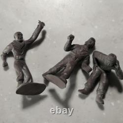 Marx Tom Corbett Gray Rubber Spacemen 1950s Vintage Space Toys Playset Figures