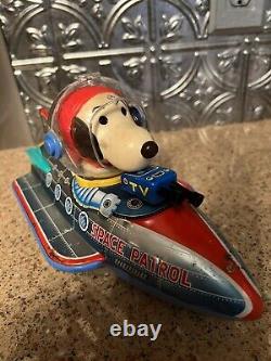 Modern Toys Snoopy SPACE PATROL 1960 Robot Tin Toy! Vintage MASUDAYA, RARE