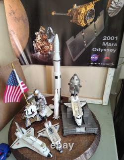 NASA Apollo Saturn V Rocket & Space Shuttle Astro Vintage BIG Lot Toys / Models