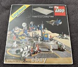 NEW 1978 Lego 454 Landing Plates & 453 Crater Plates Space System Legoland NOS