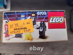 New Sealed LEGO Space Classic 6703 Space Mini-Figures