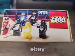 New Sealed LEGO Space Classic 6703 Space Mini-Figures