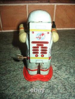 Nice Vintage Spaceman Tin Toy Shudo Wind Up Tinplate Apollo Nasa Astronaut Robot