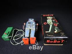 Nmib Rare Vintage Easel Back Space Robot Tin Lithograph B/o Yonezawa Japan Toy