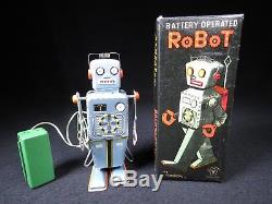 Nmib Rare Vintage Easel Back Space Robot Tin Lithograph B/o Yonezawa Japan Toy