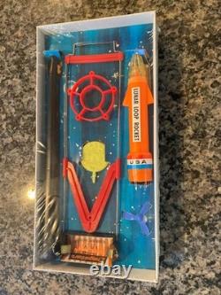 Nos Vintage 1969 Factory Sealed Cragstan Battery Operated Lunar Loop. New In Box