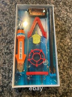Nos Vintage 1969 Factory Sealed Cragstan Battery Operated Lunar Loop. New In Box