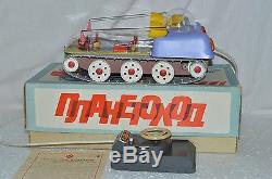 OLD STOCK 1991 VTG Russian Soviet TOY SPACE SHIP BATTERY LUNOHOD car MOON WALKER