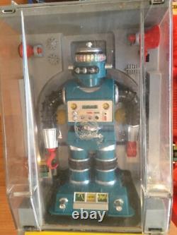 Old Vtg 1968 Zeroid Zerak Zintar Of The Mighty Ideal Toy Space Robot Lot Of 2