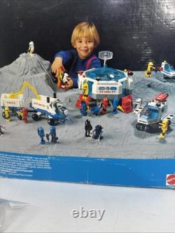 Playmobil Space Series Space Station Vintage Space Station Astronaut 9733