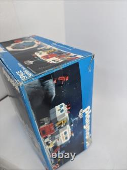 Playmobil Space Series Space Station Vintage Space Station Astronaut 9733