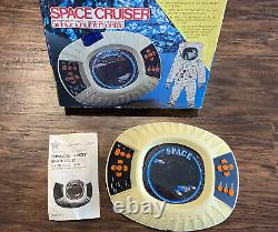 RARE Space Cruiser Space Ship Battle Electronic Game With Manual Model TF2 VTG