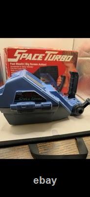 RARE VINTAGE 1985 TOMY SPACE TURBO TABLETOP ELECTRONIC GAME#7062 IN BOX Turns on