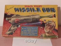RARE VTG SPACE PILOT NUCLEAR MISSILE GUN 1950s Dan Dare Merit Randall NIB
